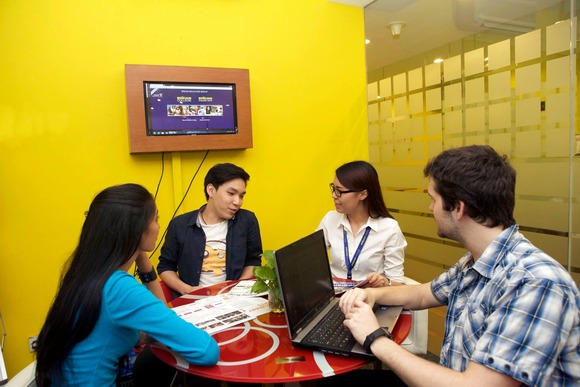Join an English Conversation Club Join an English Conversation Club