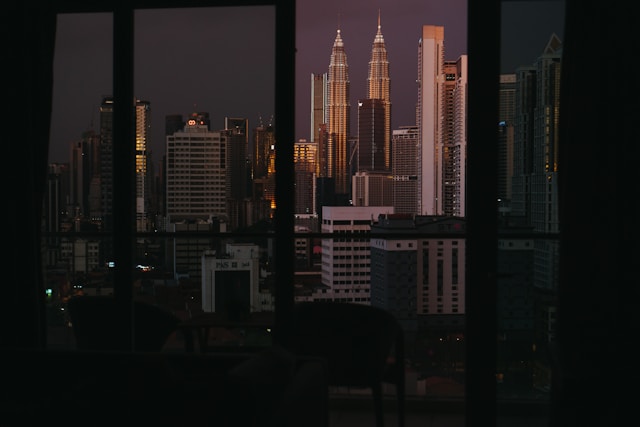 Top 10 Ways to Improve Your English in Kuala Lumpur